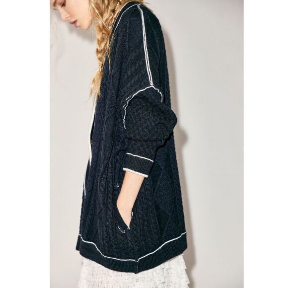Free People We The Free Tennessee Cable Knit Cardi Sweater Black Size XS NWT NEW - Picture 2 of 12